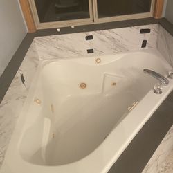 Jet Tub