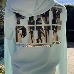 V.S PINK Hoodie - Large