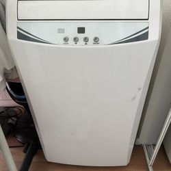 Portable Ac $100 OBO