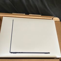 MacBook Air 15"