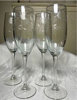 Princess house champagne flutes set