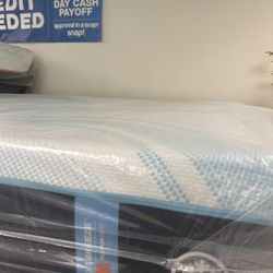 Luxe Breeze Firm 2.0 Tempurpedic 