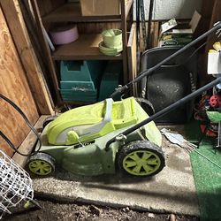 SunJoe electric lawnmower