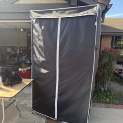 Clothes Closet LARGE 