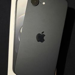 New iPhone 16e 128GB