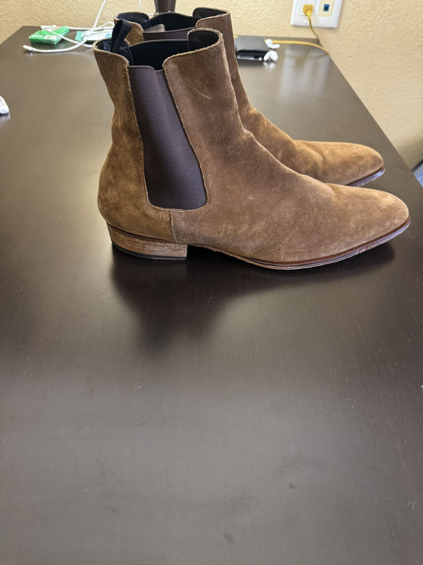 Men’s Designer New York To Boot Chelsea’s! Size 13