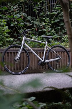 2023 Marin Fairfax 2 Bicycle