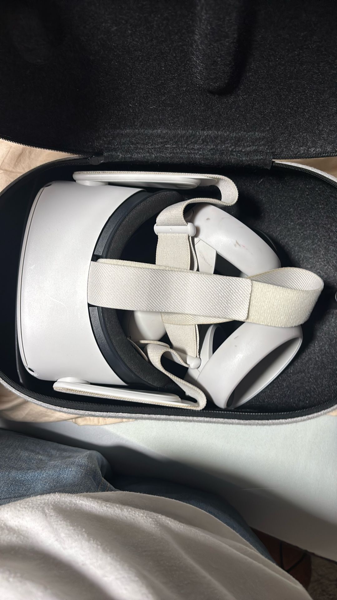 oculus quest 2 works perfectly fine no stick drift