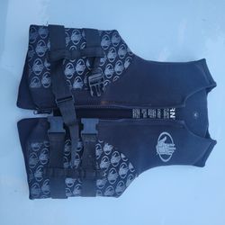 Body Glove Men's M Neoprene Vest