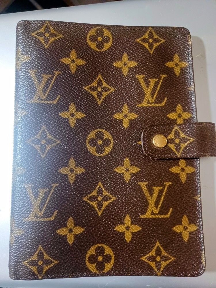 2014 Louis Vuitton "Agenda" Day/Business Planner.