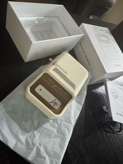 NIIMBOT B21 Label Maker Machine