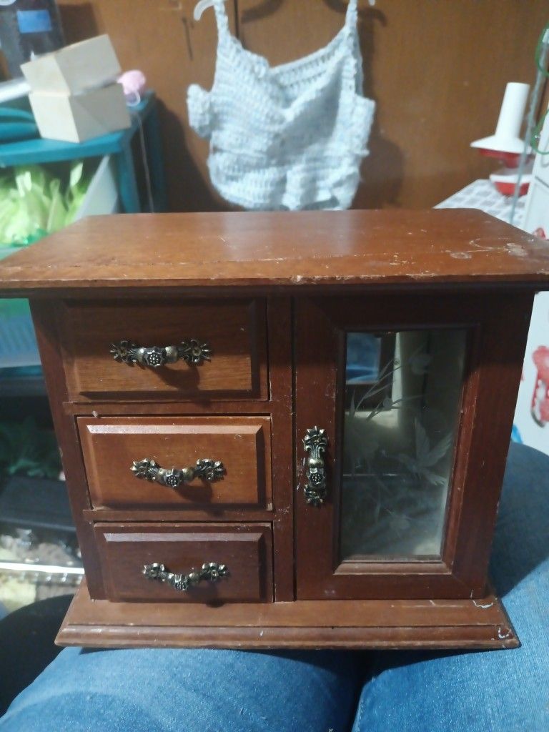 Jewelry Box