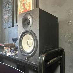 Yamaha Speakers 
