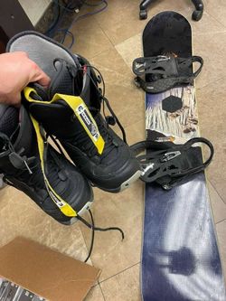 Women's Snowboard Set: Never Summer + Burton