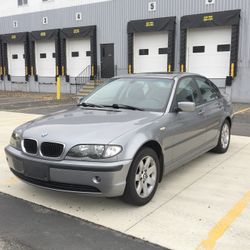 Moving, Need Sold ASAP ⭐️ $3,250 Takes It TODAY! -  325xi AWD e-46 Bimmer