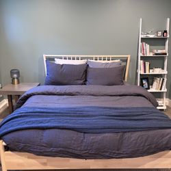 Queen Bed Frame 