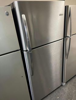 Deal: Frigidaire Stainless Top Mount Refrigerator – delivery available