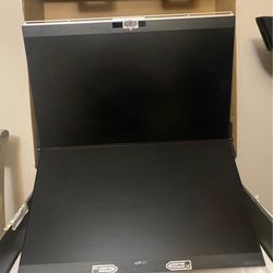 24 Inch Stacked Monitors