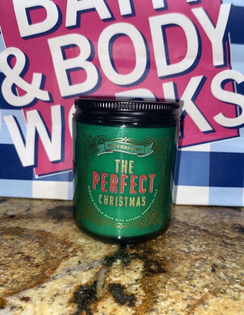 Bath & Body Works The Perfect Christmas Single Wick Candle