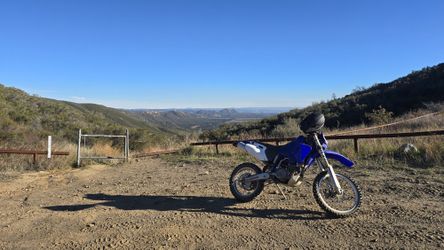 2001 Yamaha YZ400FL1