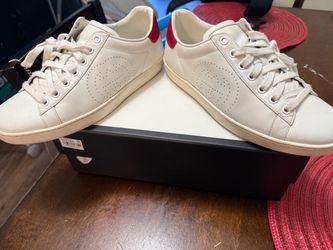 Gucci size 37 shoes