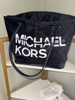 Michael kors tote