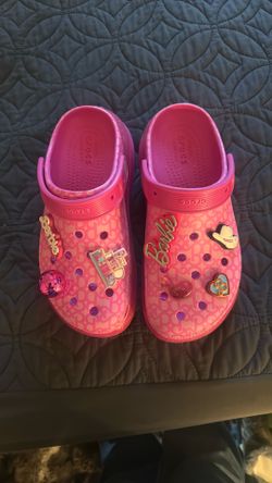Crocs Barbie The Movie Mega Crush limited edition pink platform clogs size 7