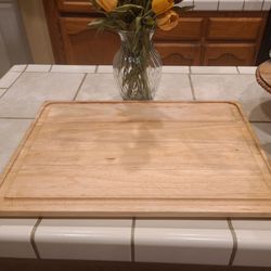Figmint bamboo cutting board