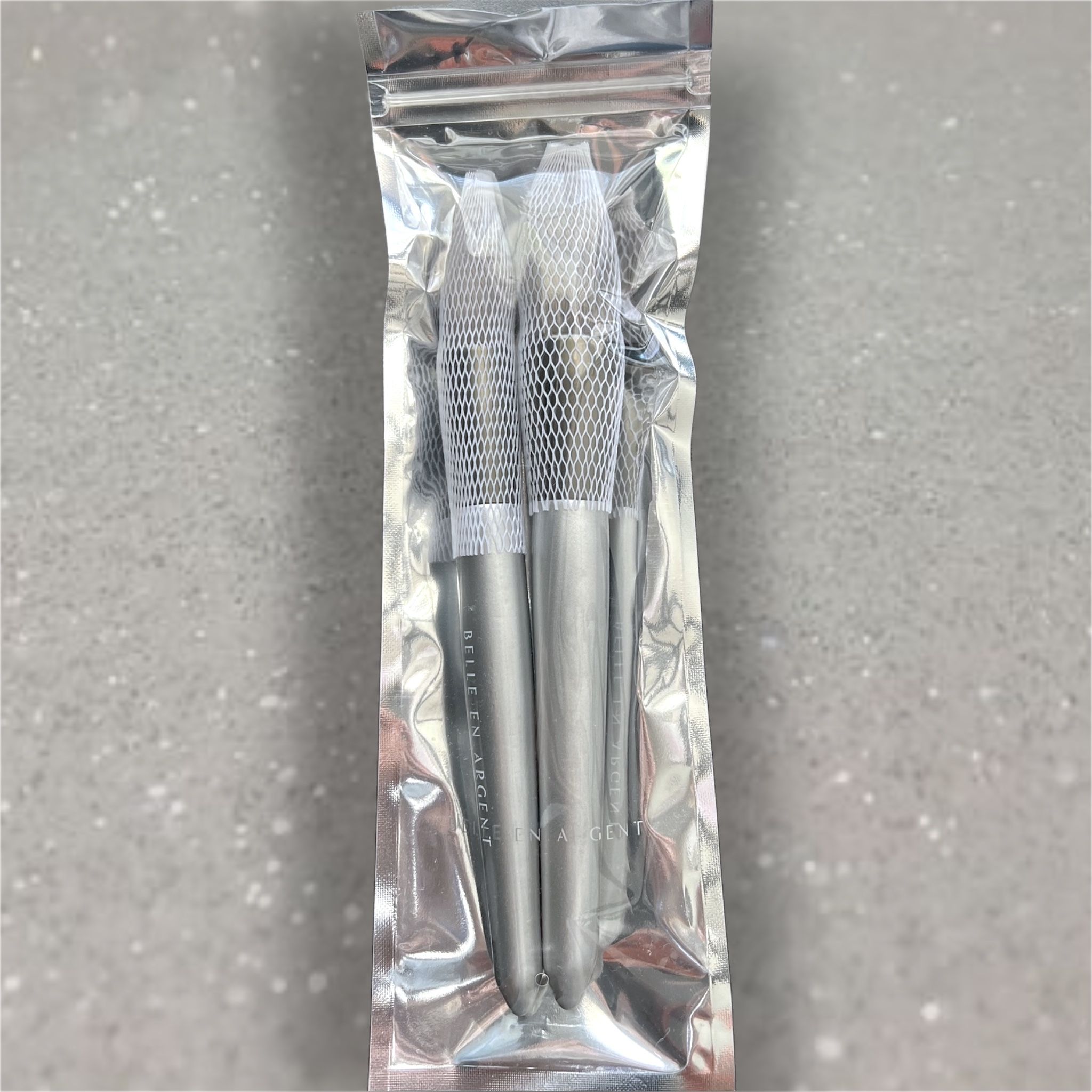 New BELLE EN ARGENT Bronze & Buff Brush Duo