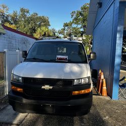 2018 Chevrolet Express 2500