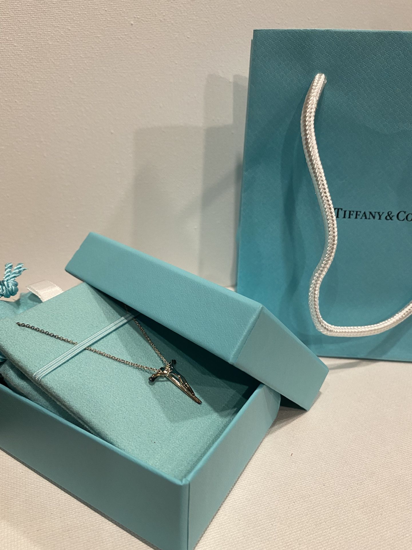 Tiffany&Co Necklace - Elsa Peretti Crucifix Pendant