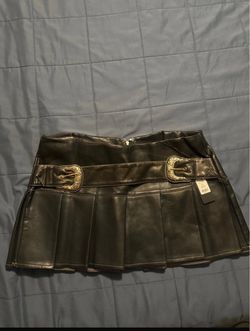 Black Faux Leather Pleated Mini Skirt