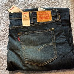 Brand New Levi jeans men’s 502 taper