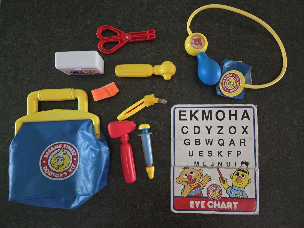 Vintage Sesame Street Kids Doctor Toy Kit