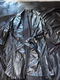 SHEIN Black Faux Leather Trench Coat – Size Large