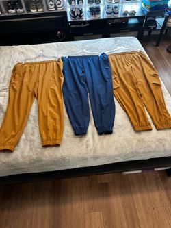 DSG Joggers Men’s XL- BARELY WORN