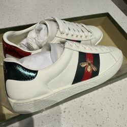 Brand New Gucci Shoes - Size 42 / 8.5 Men’s