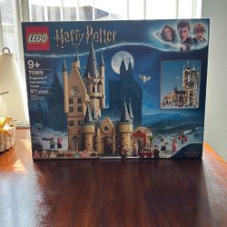 New 75969 Hogwarts Astronomy Tower 