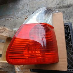 04-06 Bmw X5 Left Driver Side Tail Light Oem