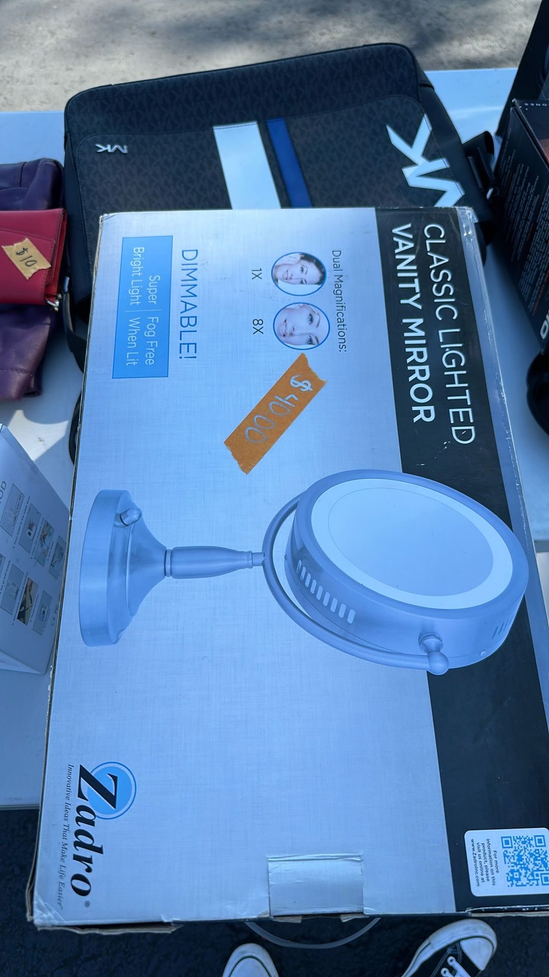 Classic Lighted Vanity Mirror