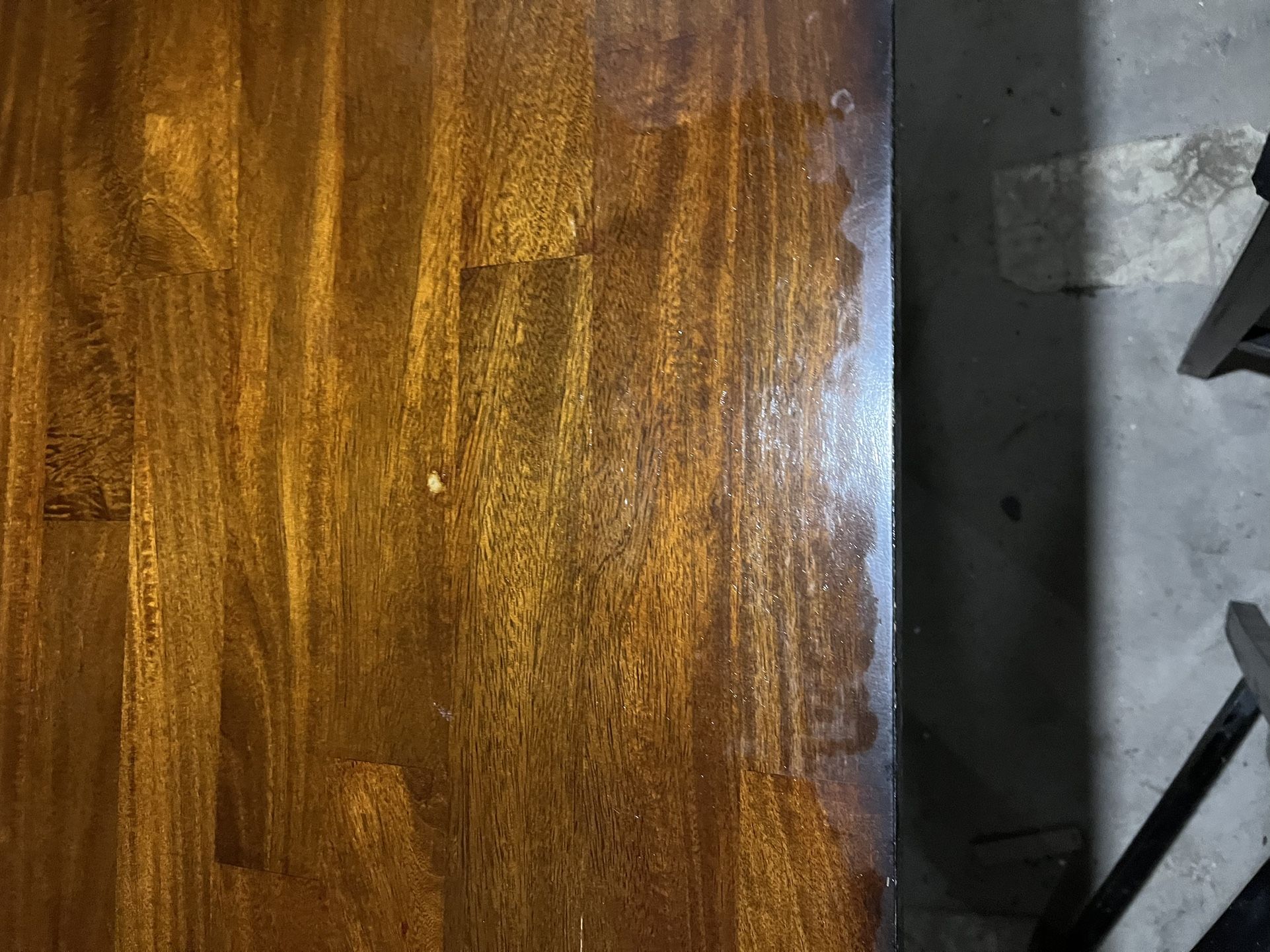 Thick Wood Counter High, diners