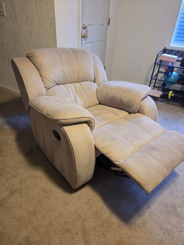 Recliner Chair