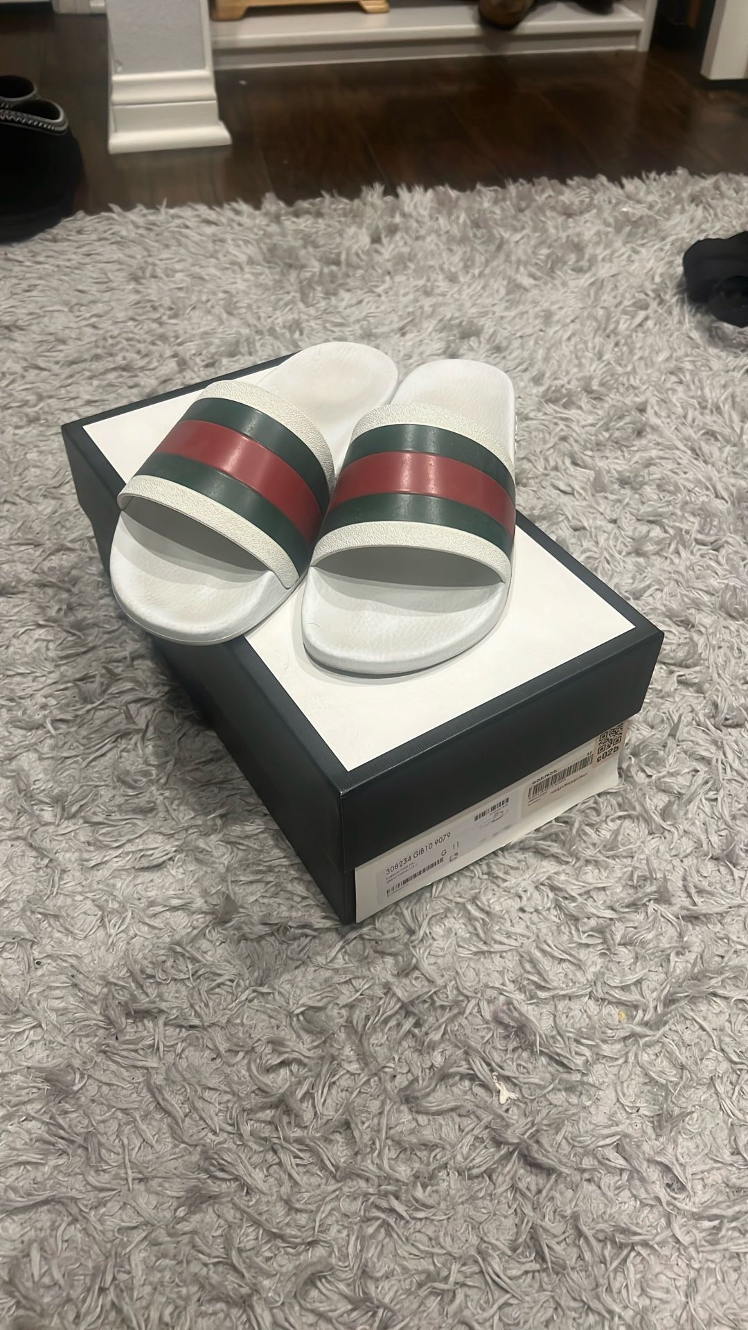 Gucci Slides