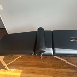 Massage Table 