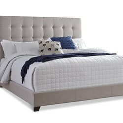 Queen Bedroom Set- NEW