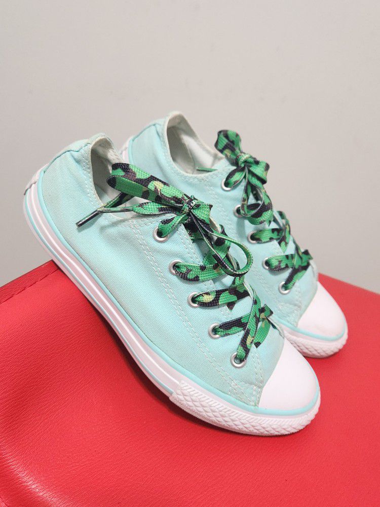 Converse All Star Girls Aqua Low tops Sneakers Size 3