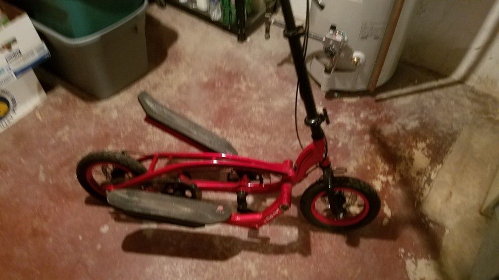 2 ZIKE SLINGSHOT SCOOTER/ BIKES