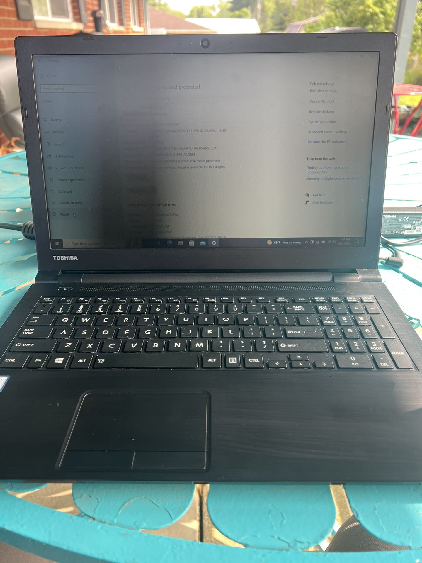 Toshiba Laptop Windows 10