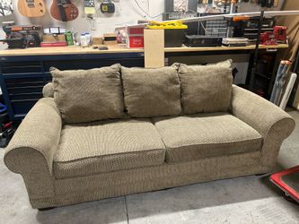 Rowe Furniture 6’ Sofa