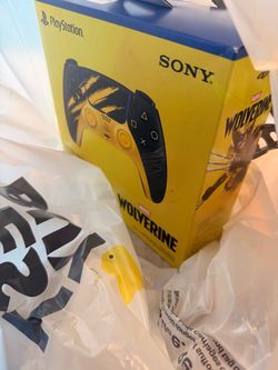 PS5 DualSense Marvel Wolverine Limited Edition Controller